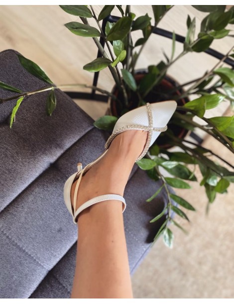 Pantofi Stiletto Piele Naturala Alb Rihanna - The5thelement.ro