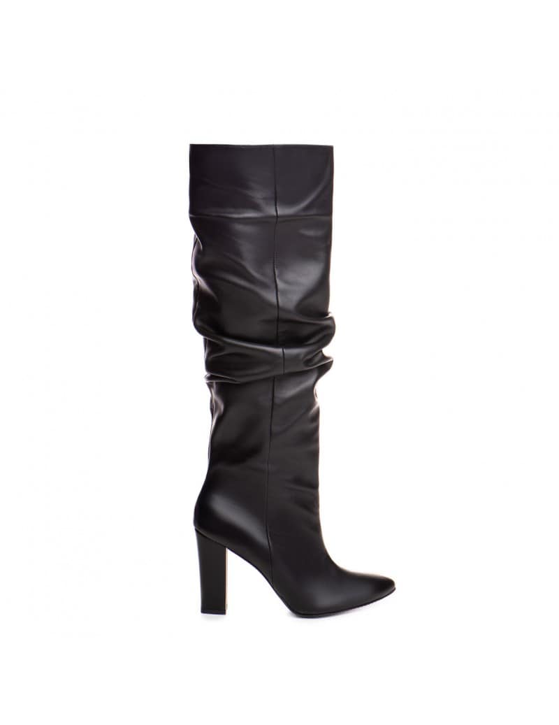 3- Tipuri de calapod- cizme negre dama cu toc