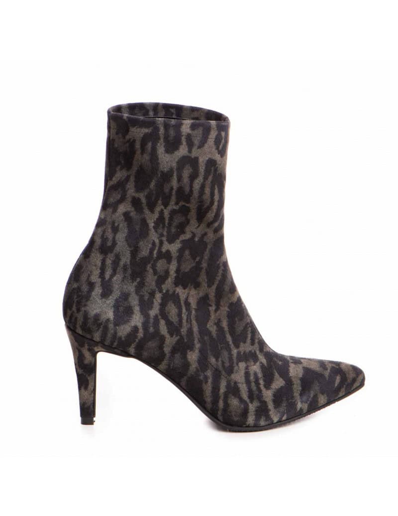 https://the5thelement.ro/img/cms/4- Tinuta cu botine - botine animal print