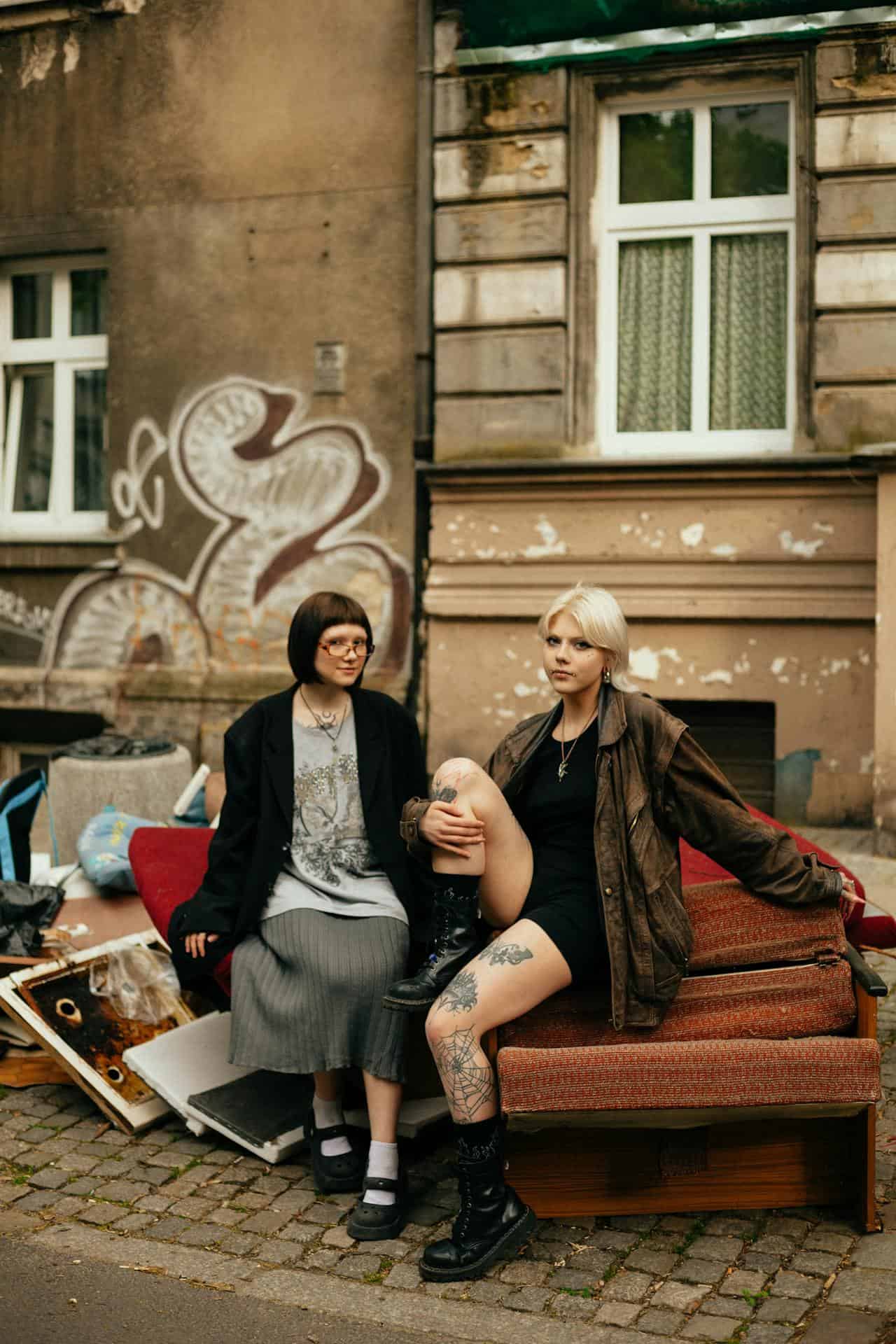 Grunge style - piese vestimentare esentiale pentru un look grunge